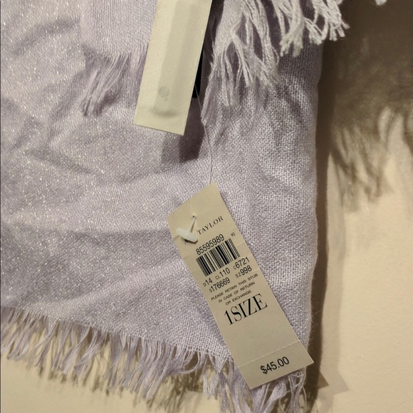 Ann Taylor Shawl/Scarf - Picture 3 of 3